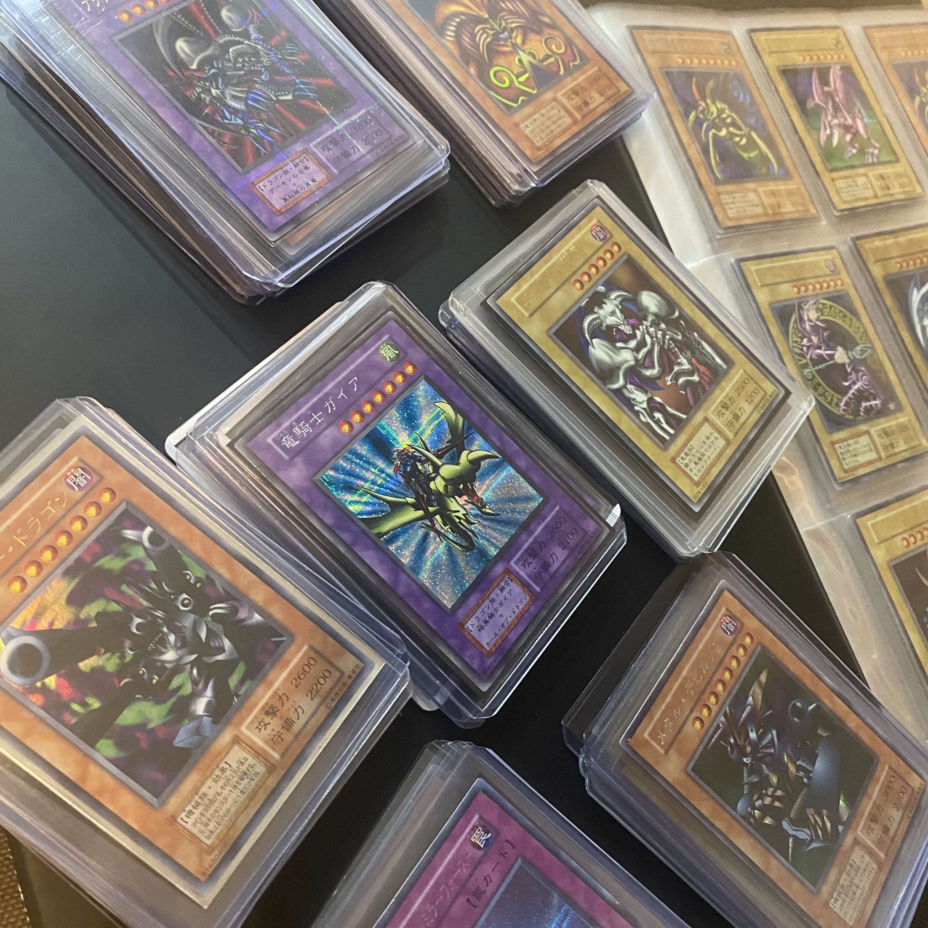遊戯王 引退品まとめ売り スーパー以上のみ3000枚程度 遊戯王 引退品