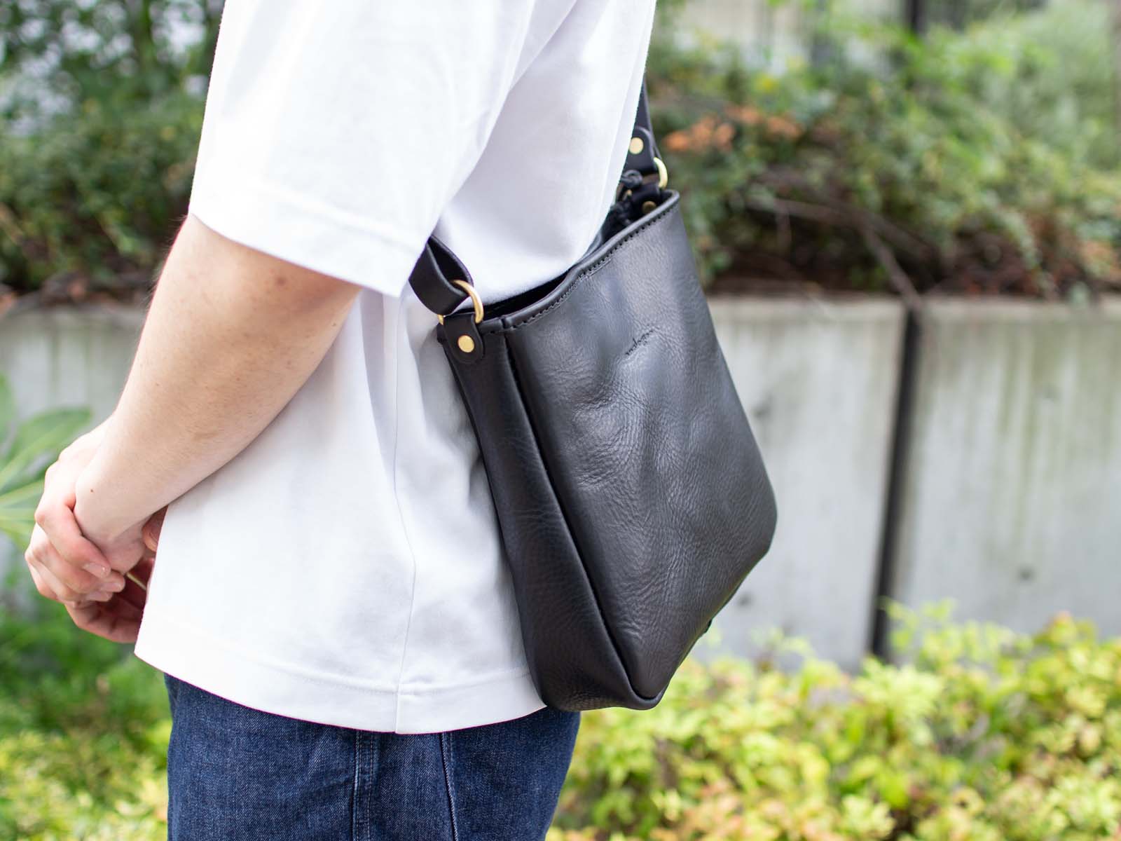 コッコレショルダー |analogico（アナロジコ）