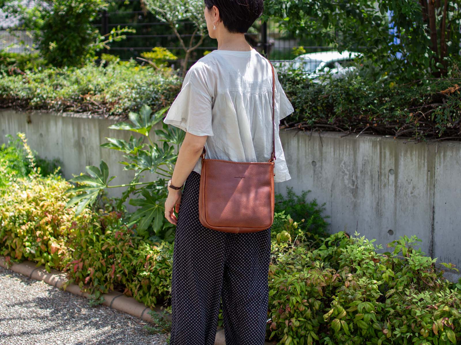 コッコレショルダー |analogico（アナロジコ）