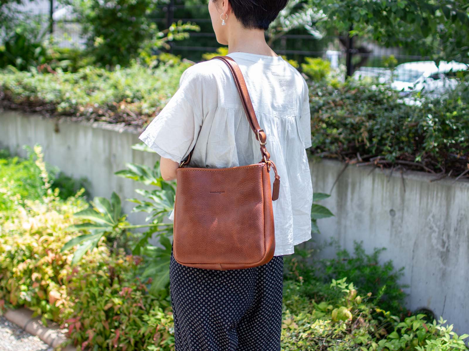 コッコレショルダー |analogico（アナロジコ）