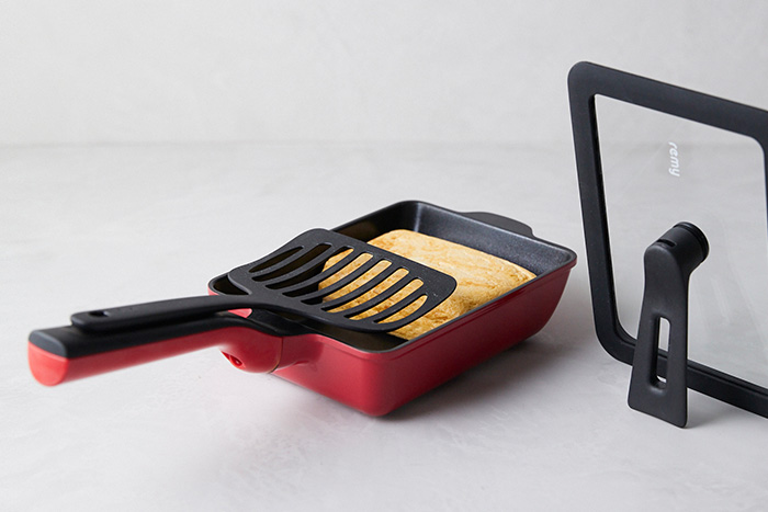 公式】万能卵焼き器「レミパンエッグ」｜remy