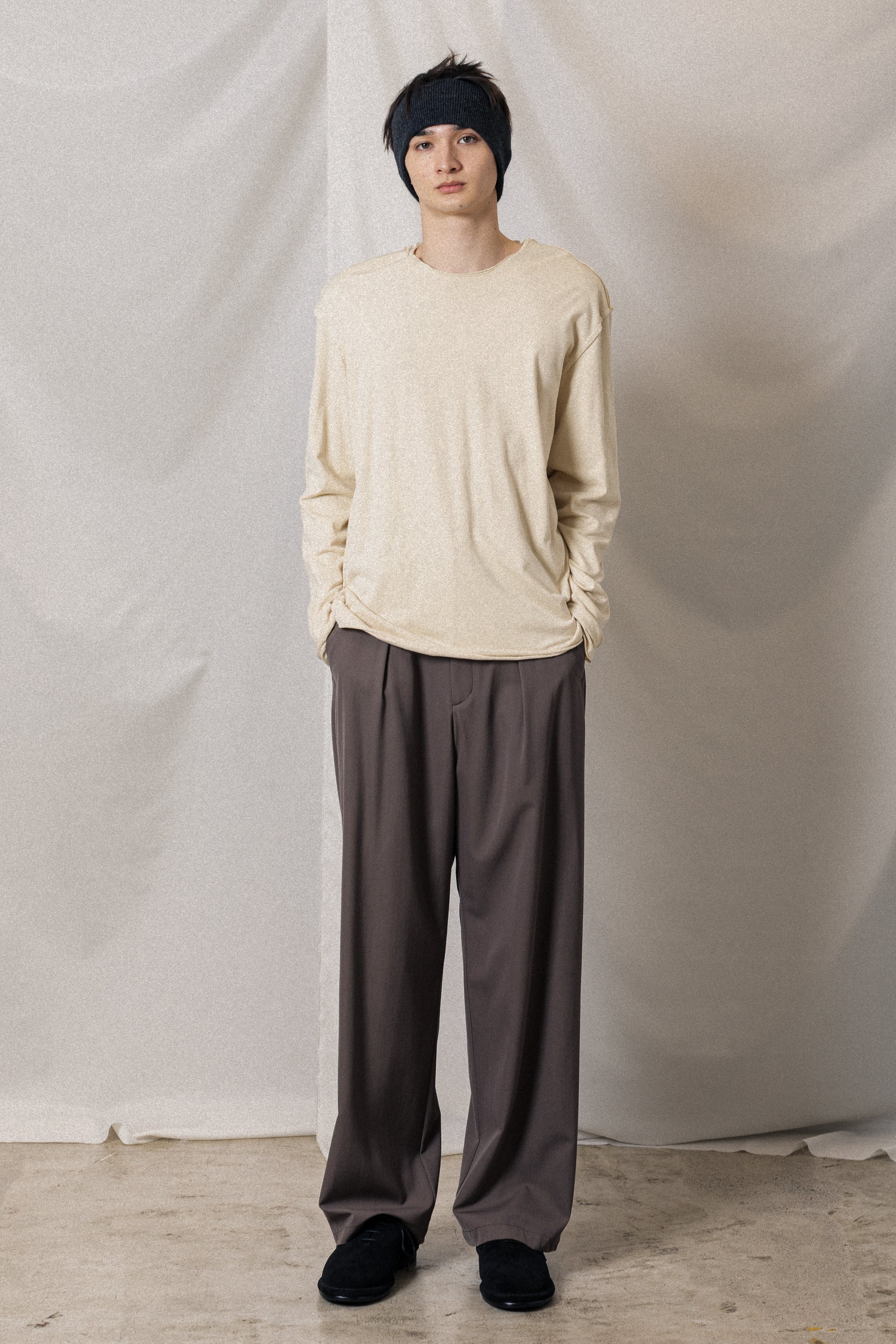 AP52-014 ハイツイストウールギャバジン ワンタックワイドパンツ