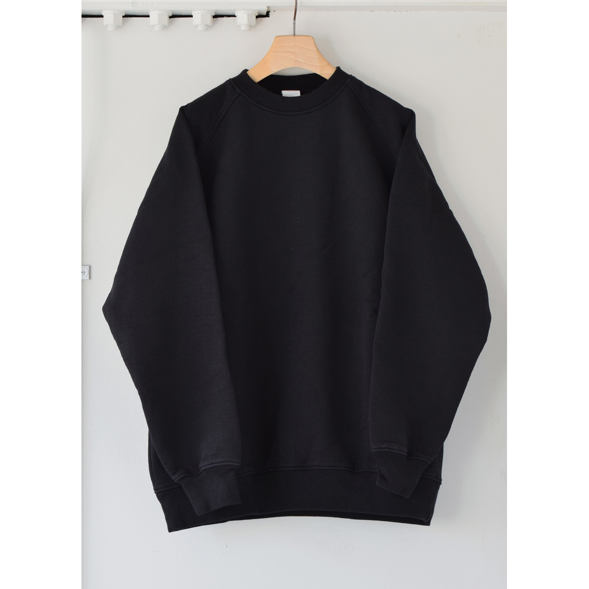 COMOLI / コモリ | コットン吊裏毛 クルーネック - Black | 通販