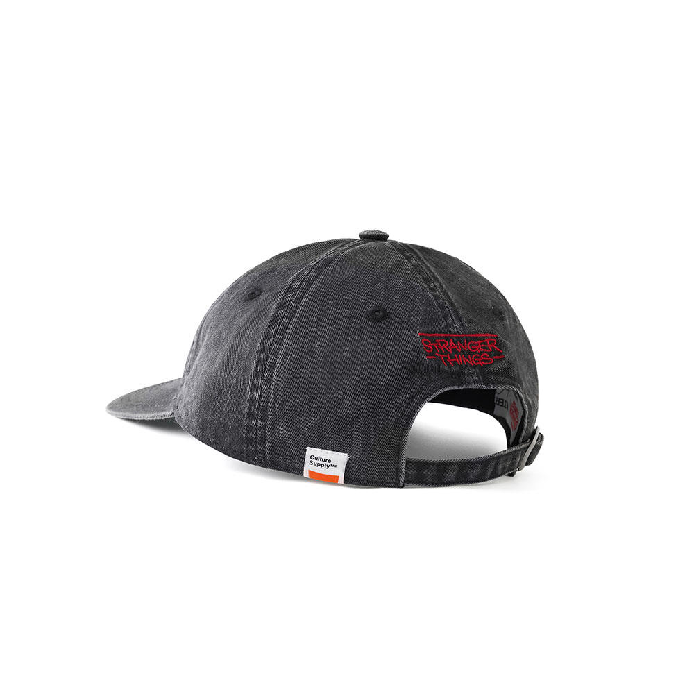 スローガンレトロキャップ Stranger Things（ストレンジャー・シングス