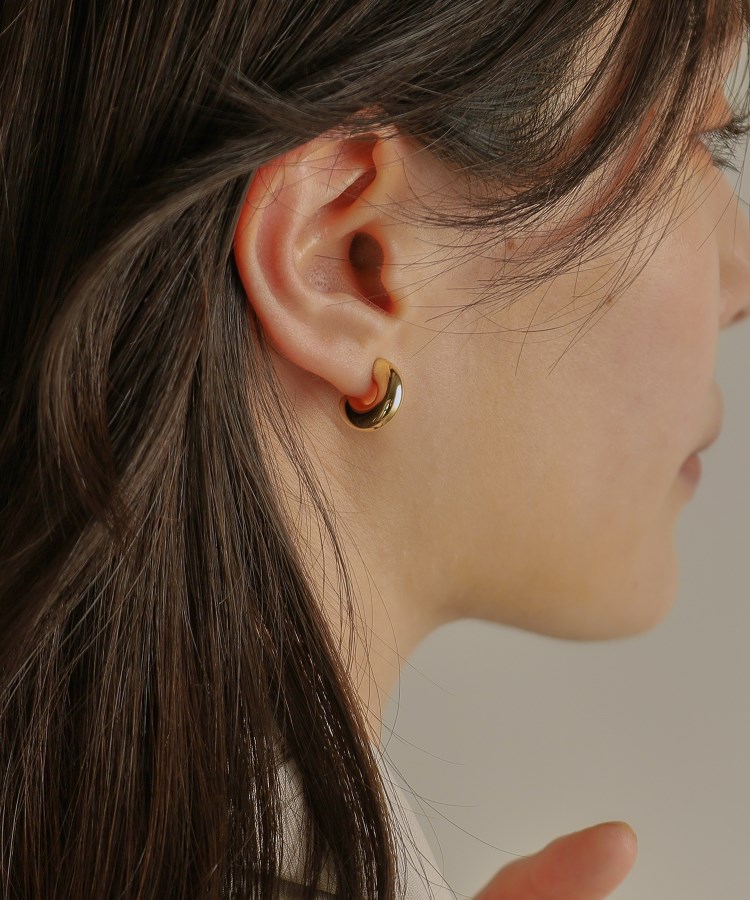 K10中空ボリューム フープピアス小（ピアス） | COCOSHNIK（ココシュ