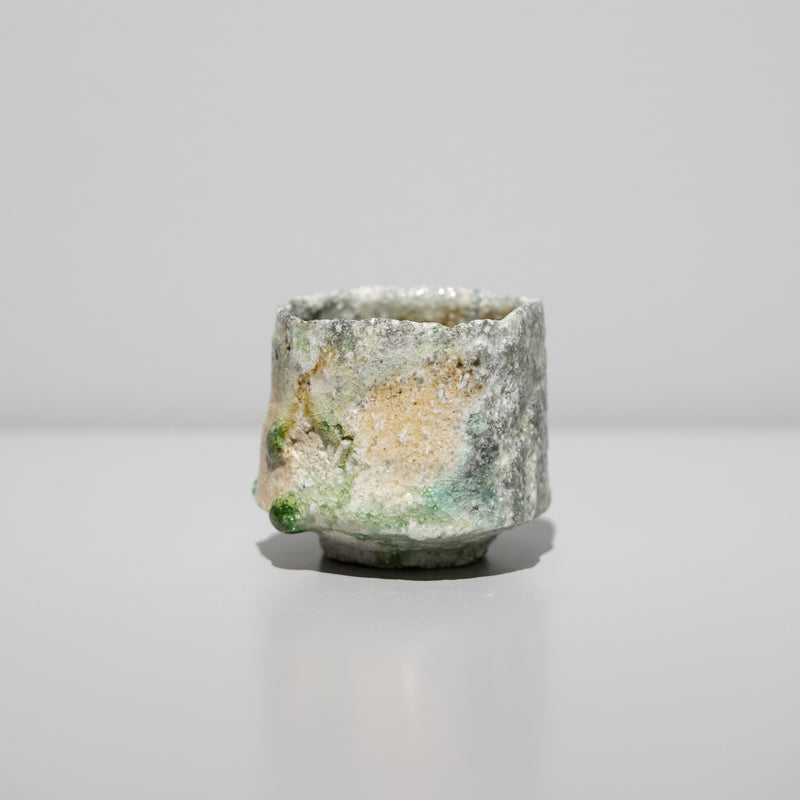 澤克典 / 信楽 引出ぐい呑（一点物） – HULS GALLERY TOKYO | 現代工芸