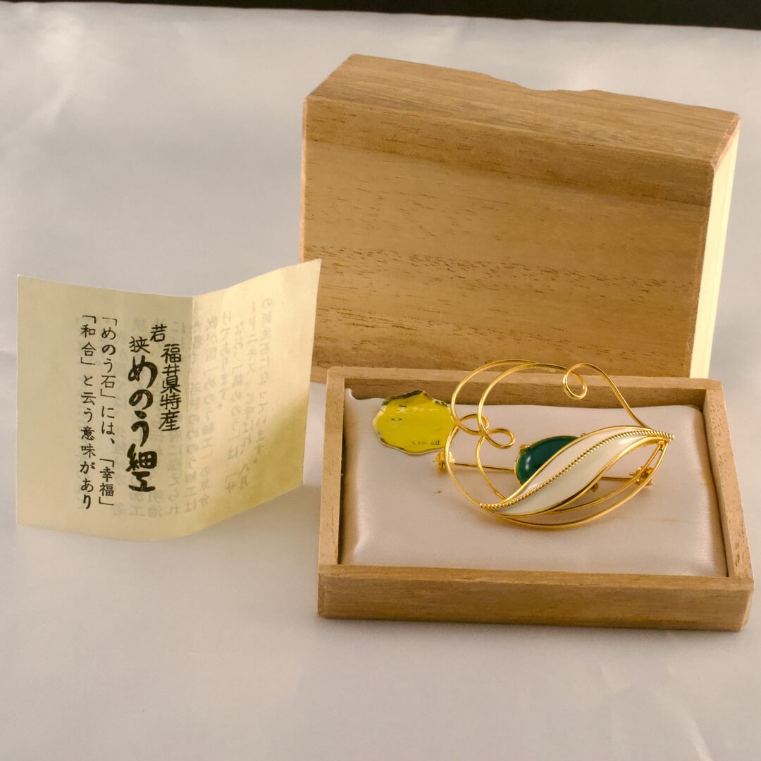 ブローチ 福井県特産 若狭めのう細工 未使用品 - いずみ洋行のストア