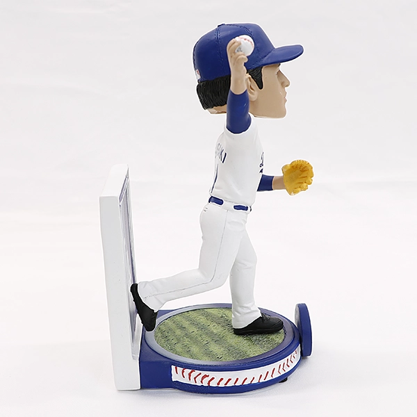 ドジャース 佐々木朗希 8インチ BANNERシリーズボブルヘッド （約20cm