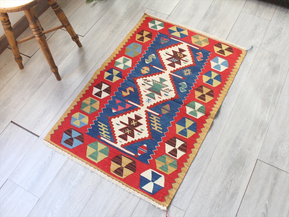 キリムスタイル / 最高級の細かな手織りトルコキリム/コンヤ草木染