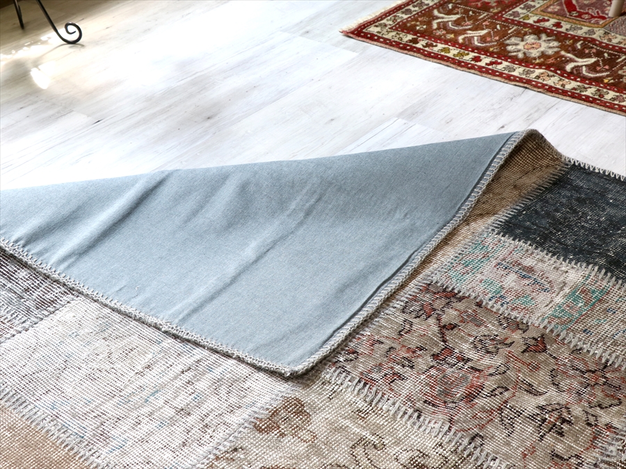 キリムスタイル / リサイクルパッチワークラグ トルコ製・オーバーダイ