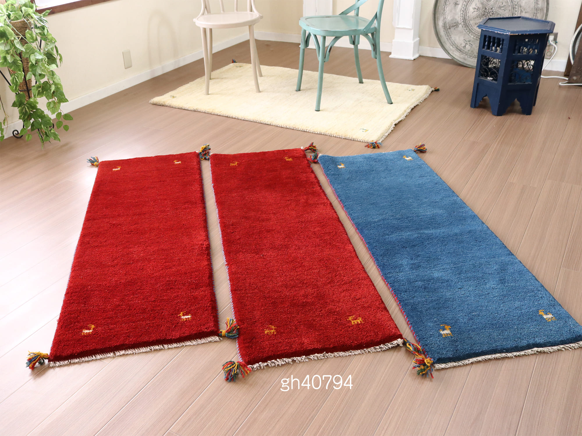 キリムスタイル / ギャベ イラン産手織りラグ145×50cm レッド 細長い