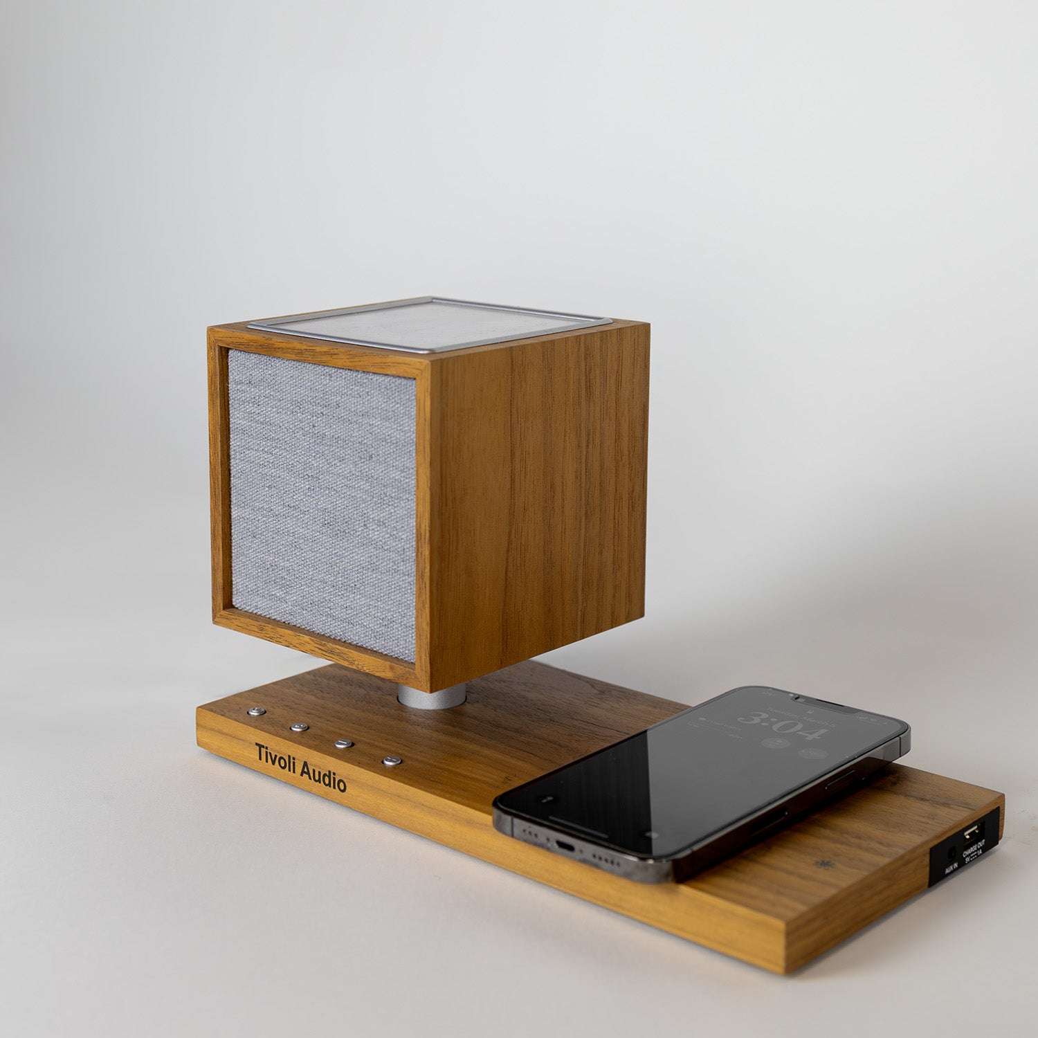 Tivoli Audio REVIVE LEDライト/ Qi / USB充電機能搭載 Bluetooth 5.0