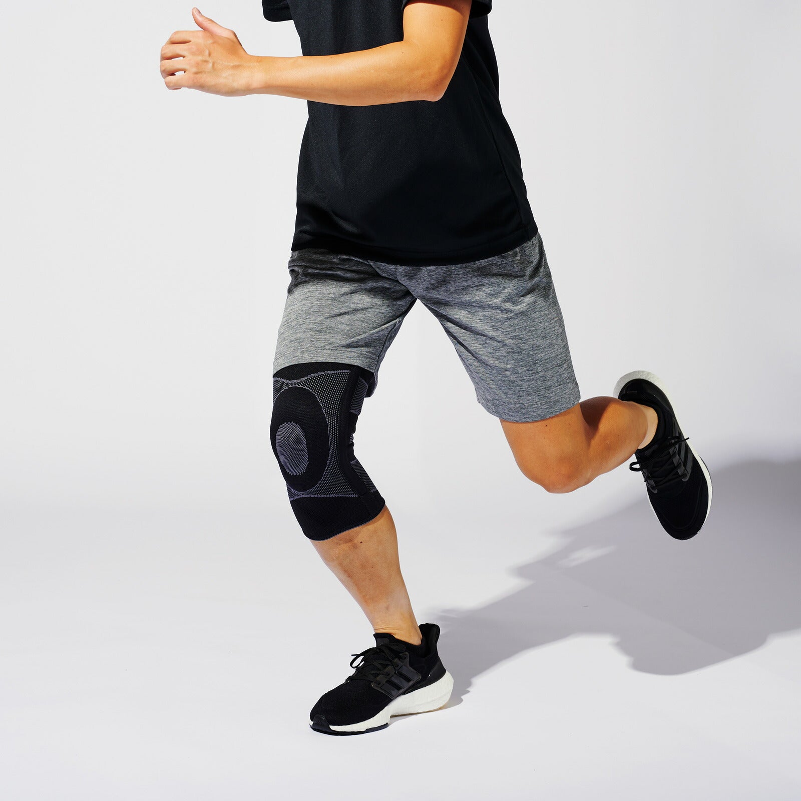 4WAYニット ニー EPステー 2 - McDavid｜サポータ－ブランドの