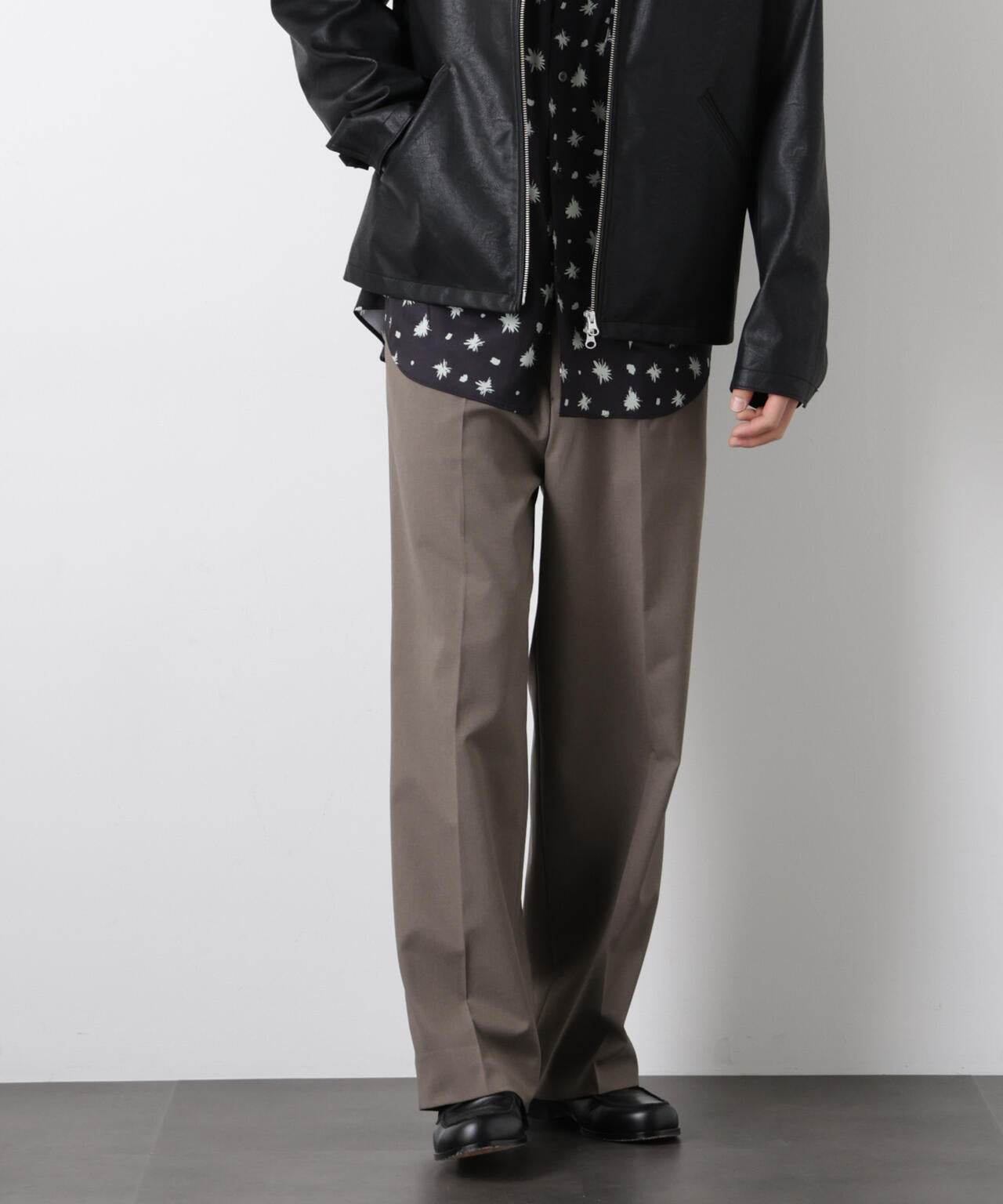 Reflax(R)オックスストレートパンツ（セットアップ可)