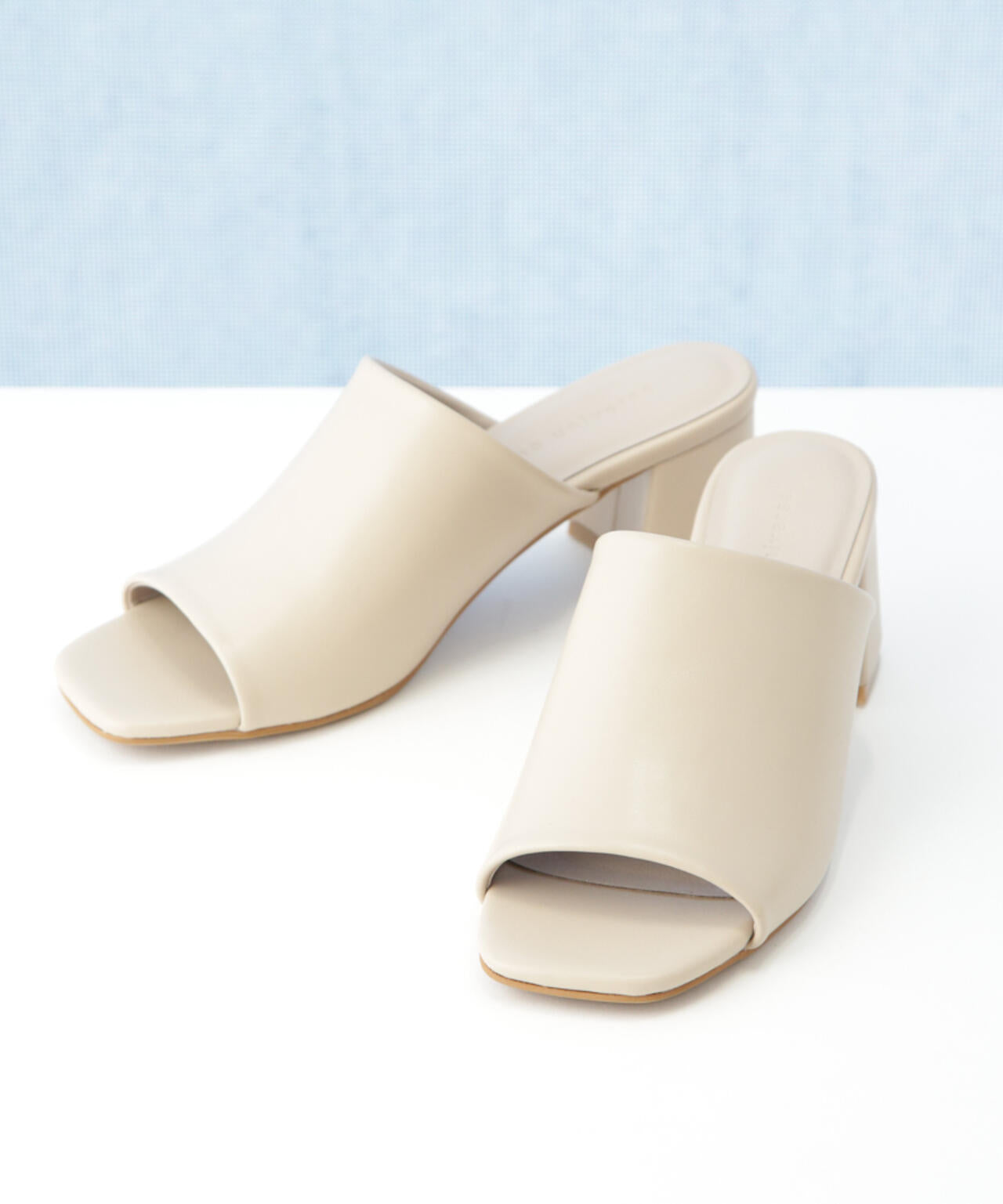 チャンキー ヒール サンダル