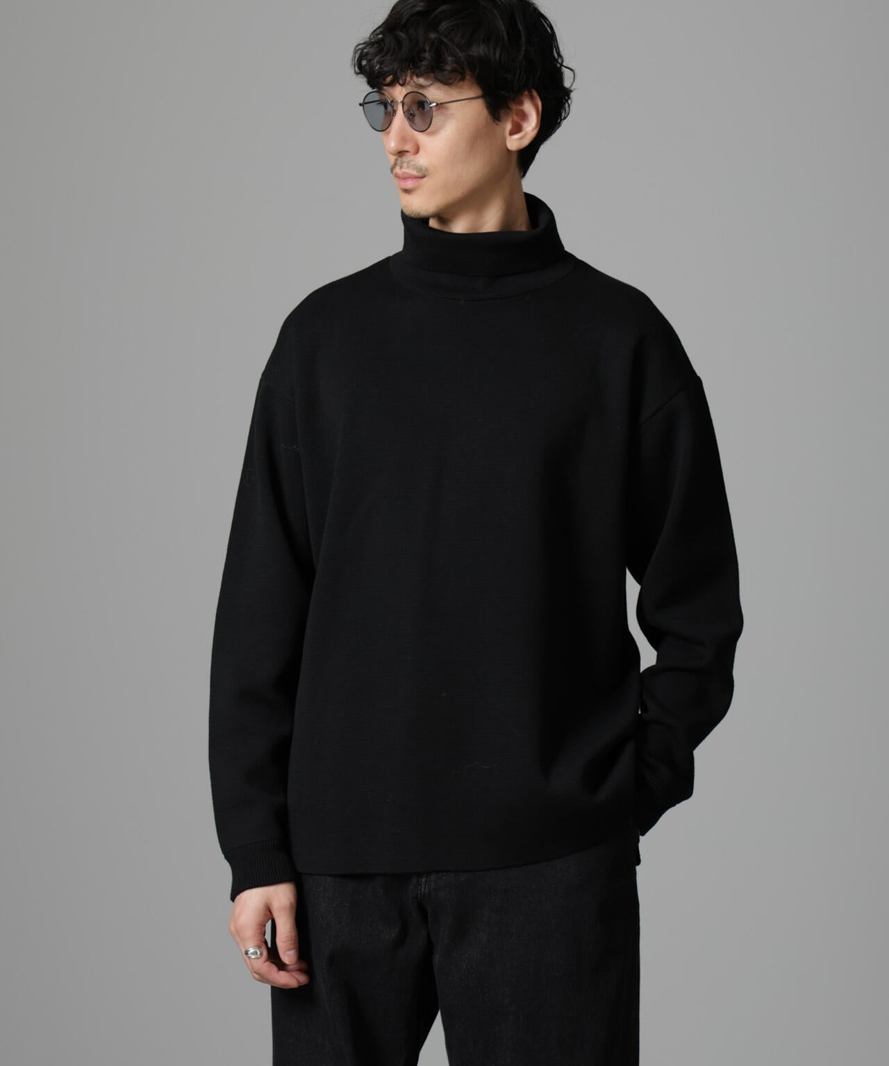 ミラノリブ ワイド タートルネック ニット