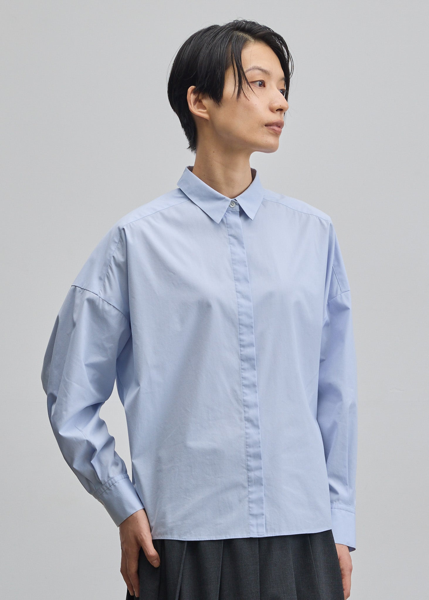 コクーンシャツ - SOÉJU online store｜上質な大人の女性のためのトップス