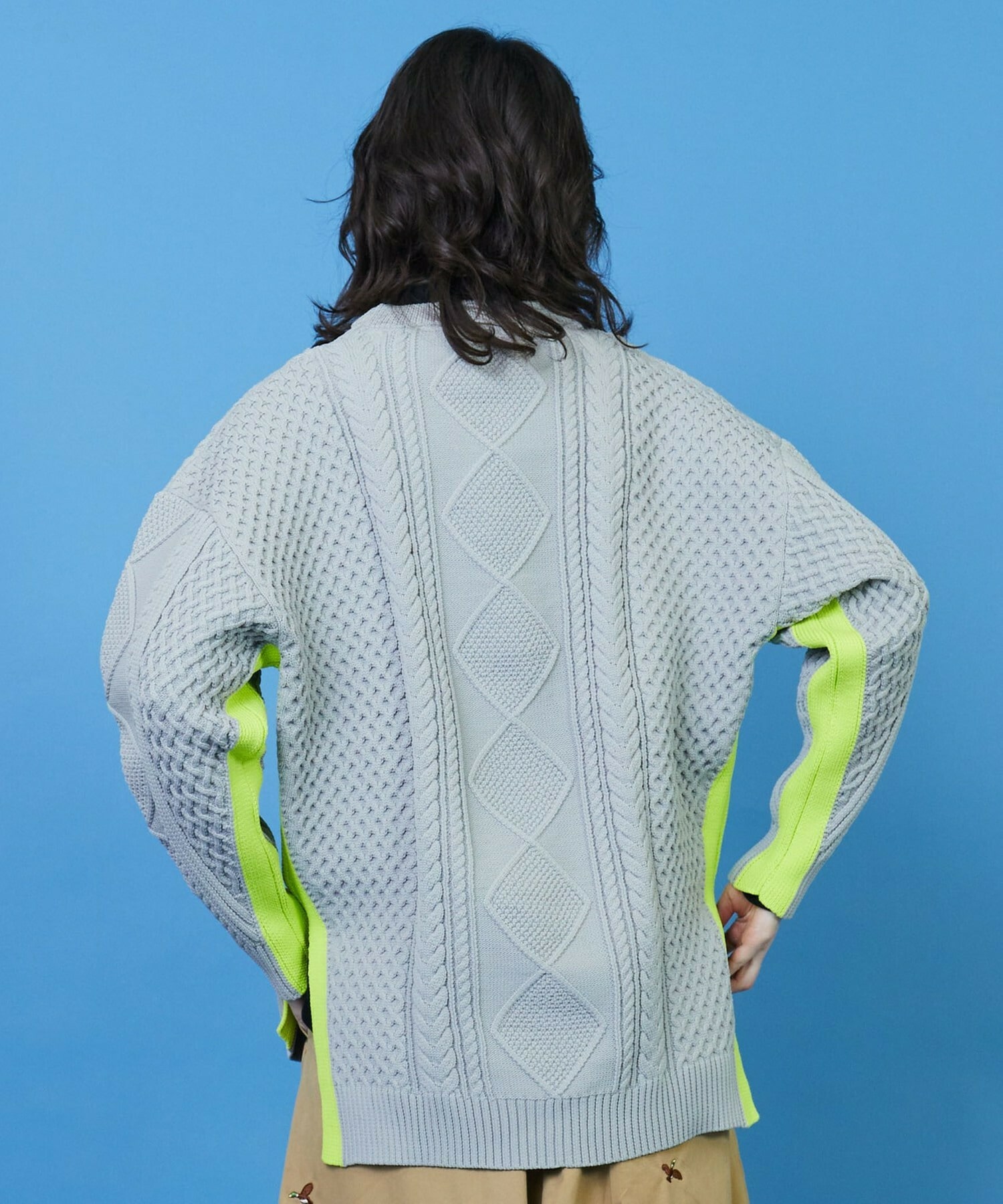 アランネオン ニット｜BIGI online store - ビギ オンラインストア