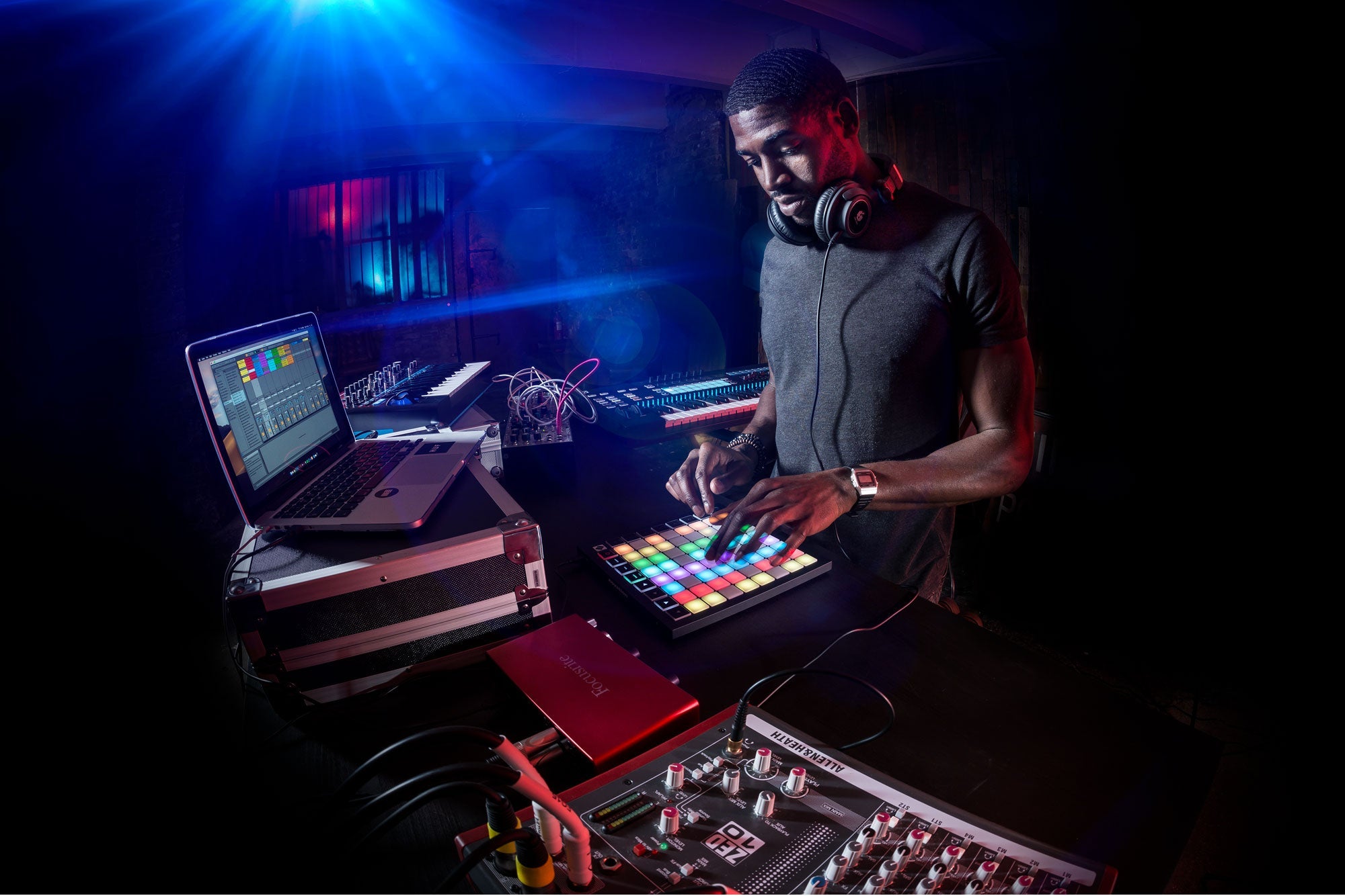 Novation Launchpad X – DJ TechTools