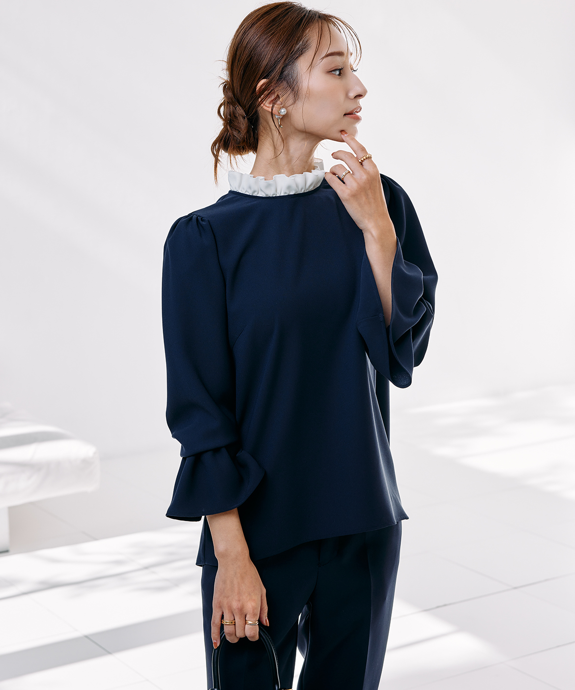 M Maglie le cassetto×吉田理紗》華やかちび衿フリルブラウス｜M