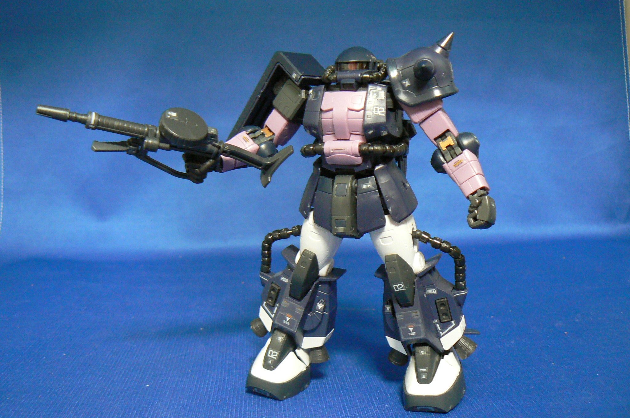 MS-06R-1A 黒い三連星専用ザクⅡ3機セットで完成です♪ | 私の自慢の