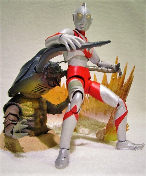 S.H.Figuarts（フィギュアーツ）ウルトラマン 磁力怪獣アントラー