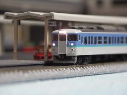 TOMIX】115系1000番台（長野色） C編成入線 | 日常と、鉄道模型の部屋