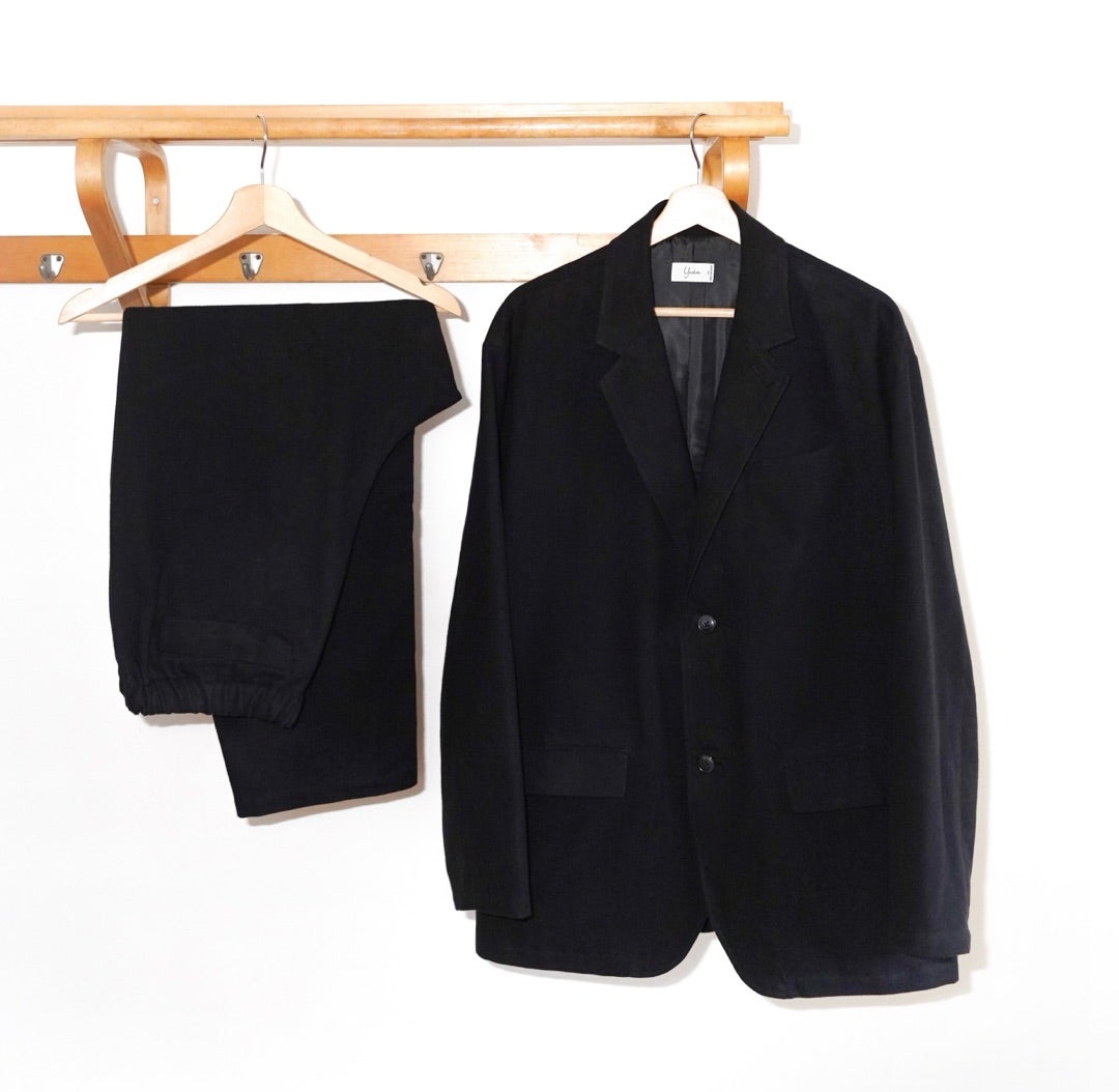 Yuan Relax Suit Set Up 