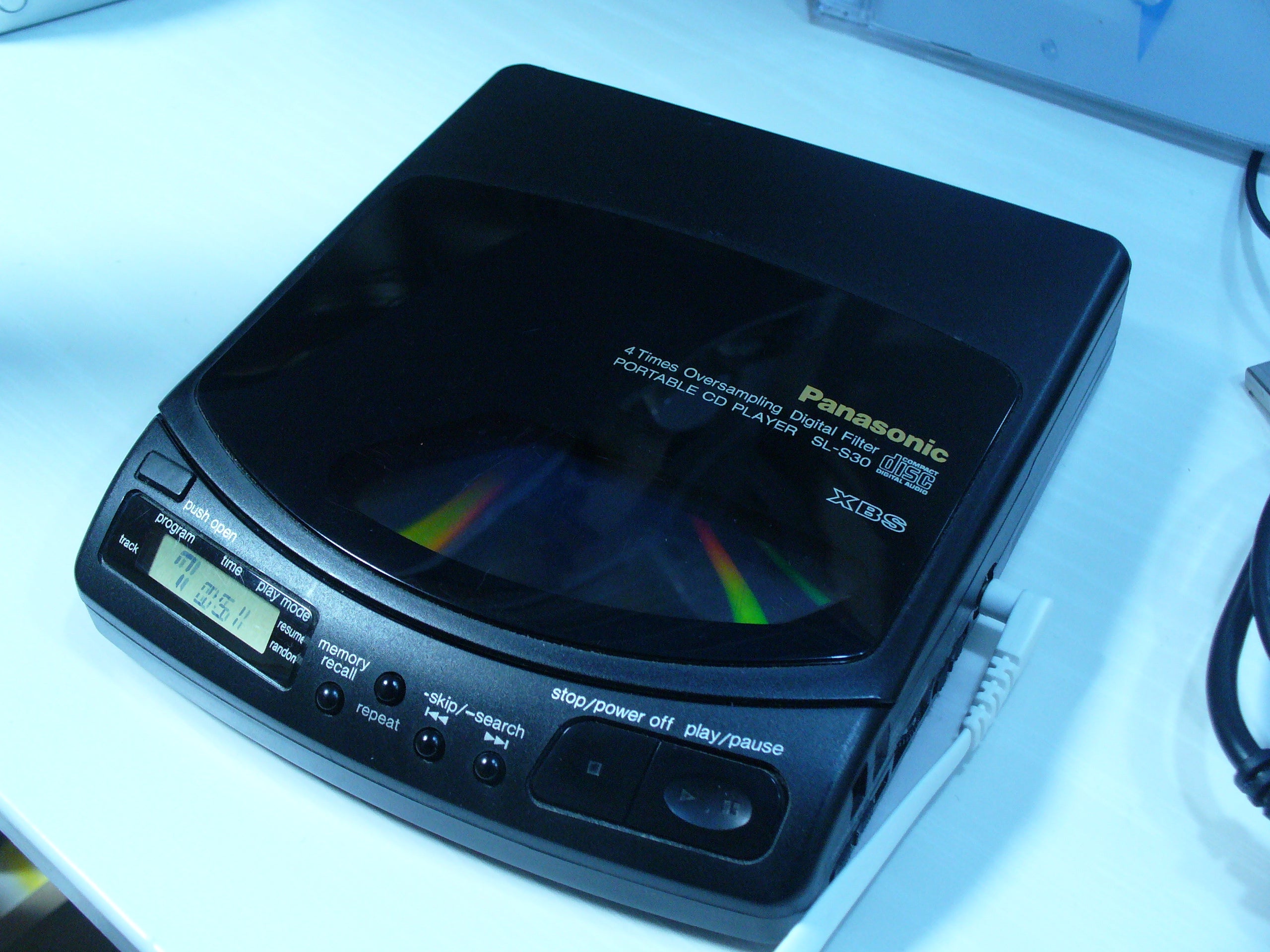 Panasonic SL-S30 ポータブルCD | いつみくんの日々