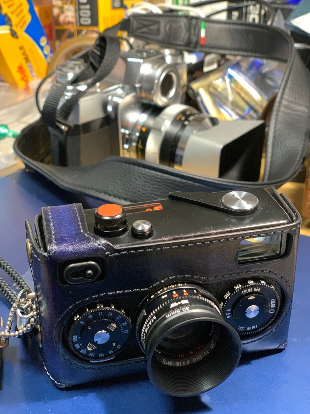 王様の瞳 〜 Zeiss Ikon Contessa 35 〜 | 写真を「もっと」楽しもう！