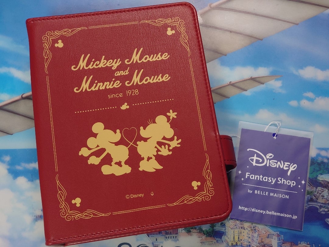 ベルメゾンディズニーのピンバッジコレクションブック | ディズニー