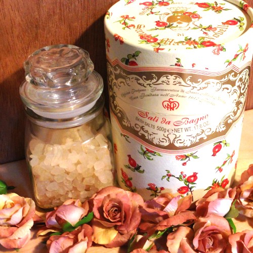 自分へのイタリア土産①サンタ・マリア・ノヴェッラのざくろのバス