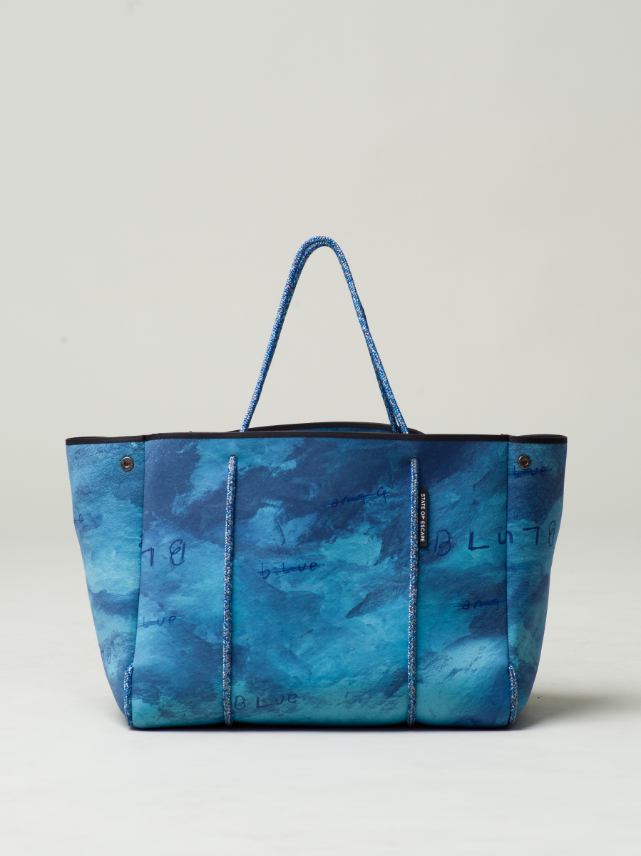 アートなブルーに目が釘付け！ ステート オブ エスケープ×ナイジェル