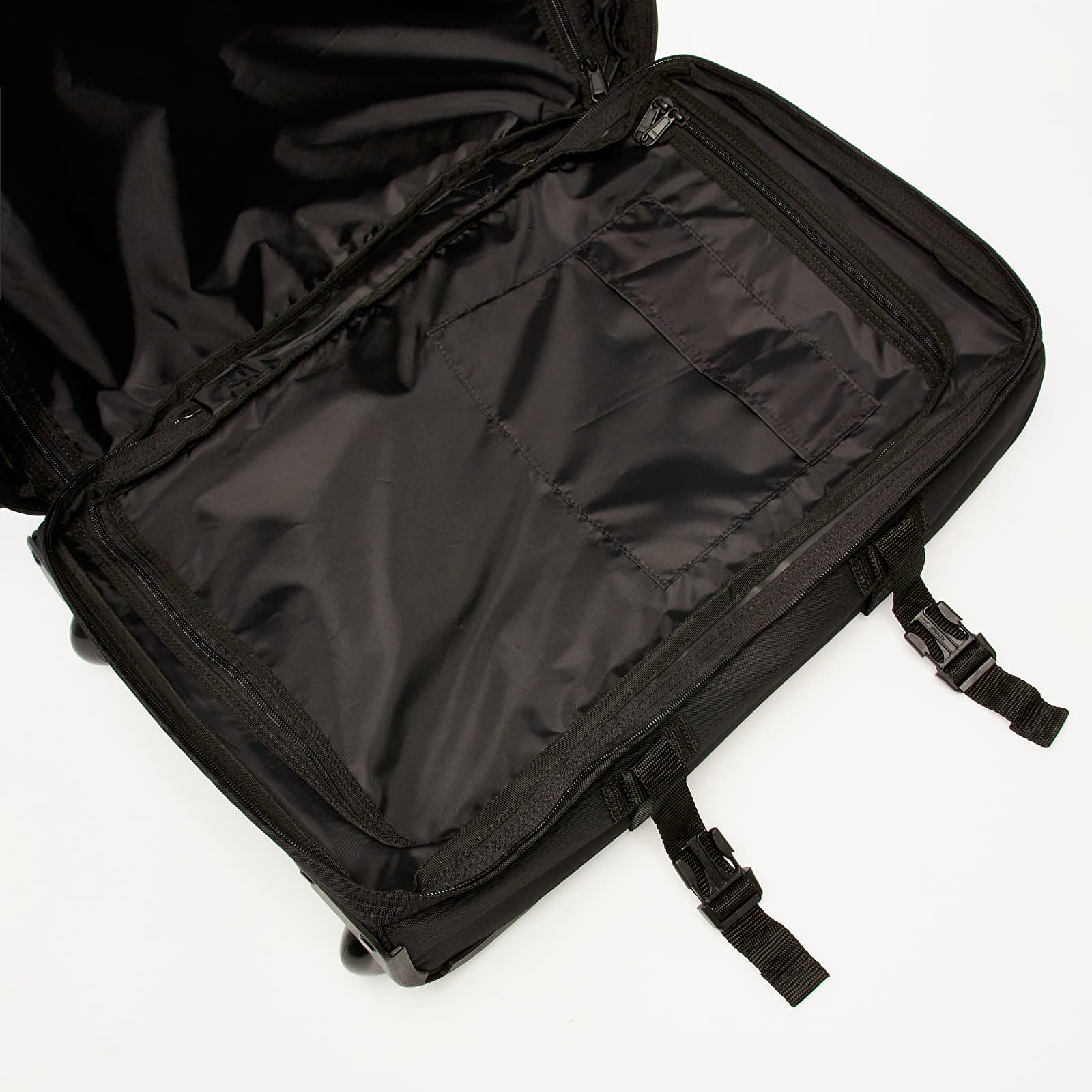 Bags & backpacks Eastpak Tranverz S Travel Bag Black (EK61L008