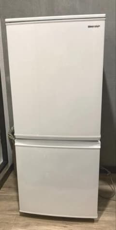 美品☆左右開きSHARP冷凍冷蔵庫SJ-C14E-W☆白☆ - メルカリ