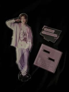 8LOOM 久留島巧 NOA アクリルスタンド - メルカリ