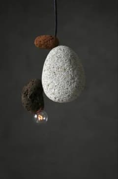 ライトイヤーズ モアライト 溶岩石トリプル ケース付き 未使用品