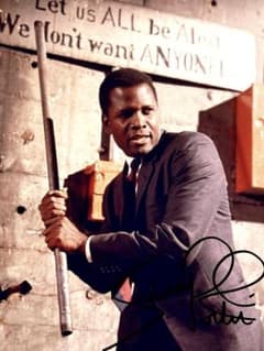 シドニー•ポアチエ直筆サイン入り超大型写真… - メルカリ