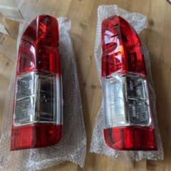 寒冷地仕様 ハイエースバン 純正テールランプ 7型新車外し - メルカリ