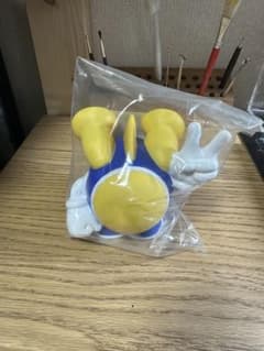 j*o様 ツインビー ソフビ 貯金箱 タグあり - メルカリ