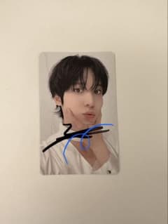 ATEEZユノ アジアツアー限定グッズトレカサイン入り - メルカリ