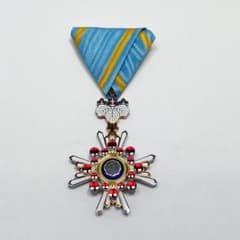 m57700398512_1.jpg?1748509477