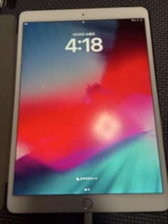 iPad Air3 電源ボタン陥没 ジャンク品扱 - メルカリ