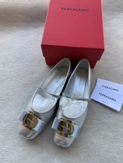 フェラガモ ニューヴァラ シルバーバレリーナシューズ フラットバレエ7