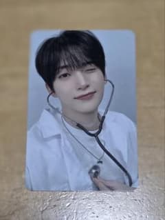 CRAVITY ジョンモ トレカ【ビティ病院ver】 - メルカリ