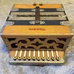 Gombits アコーディオン 10鍵 - メルカリ