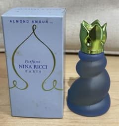 オードトワレ 恋のアーモンド スプレー 30ml 廃盤 レア ニナリッチ