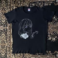 美波】インディーズTシャツ ‐ 影絵＆サイン入り【373】 - メルカリ