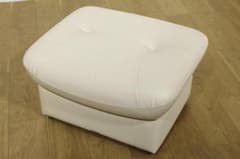 ラ*ー様 カリモク☆CHITANO☆オットマン☆スツール☆Z12126Z922