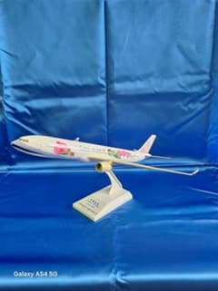 中華航空／A330-300「台湾胡蝶蘭彩檜飛機記念」モデル／新品 - メルカリ